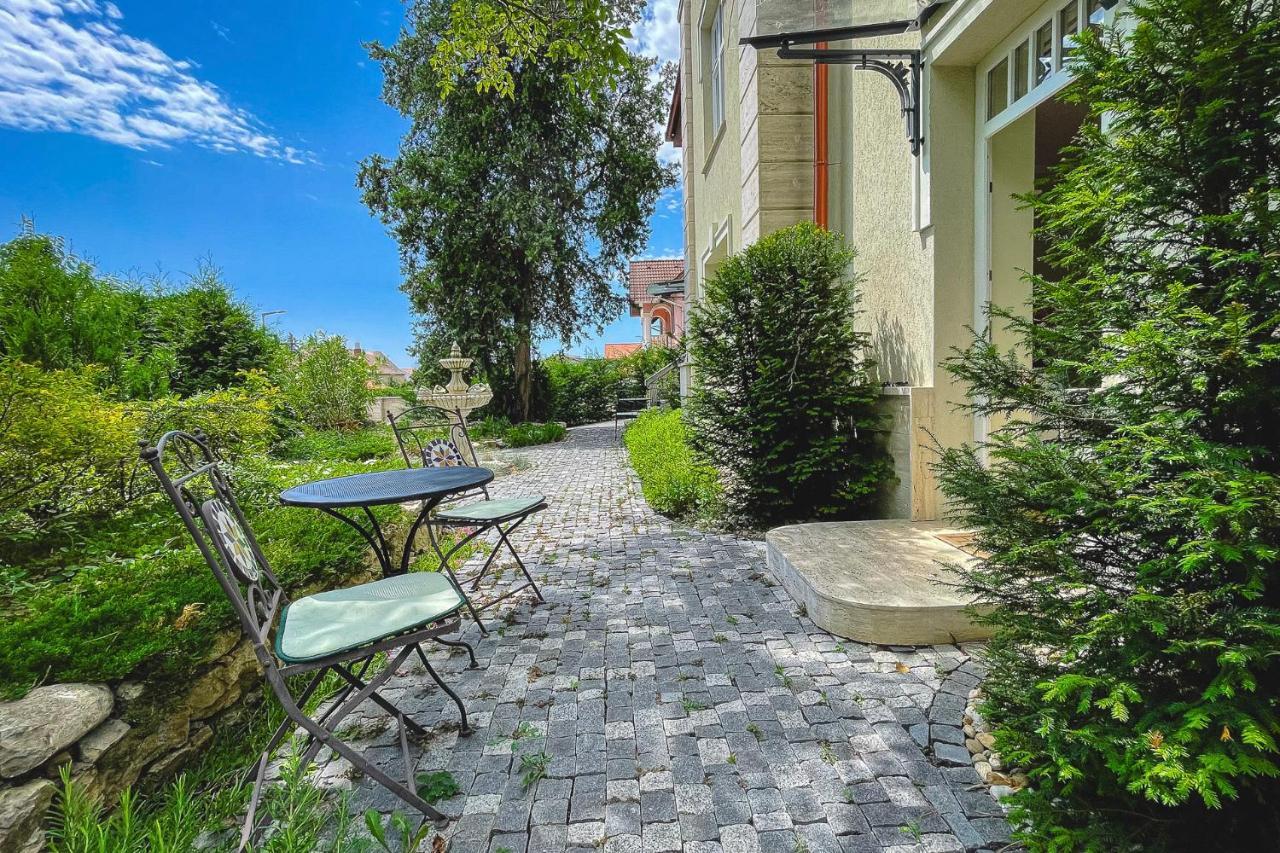Villa Fontana Balatonfüred Buitenkant foto